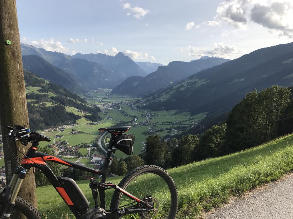 Landhaus Rieder Im Zillertal Lägenhet Aschau Im Zillertal Exteriör bild